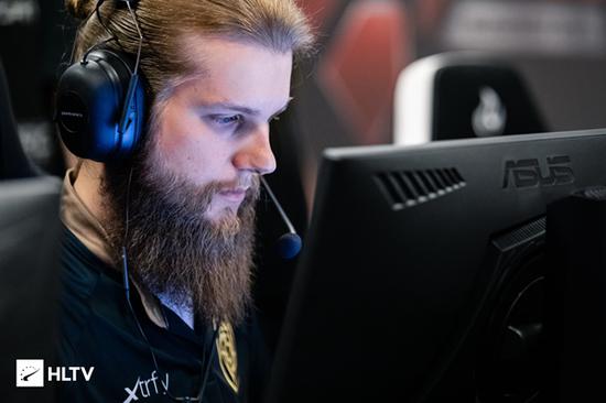 无畏契约剧情大揭秘 迷核拯救贤者的关键时刻